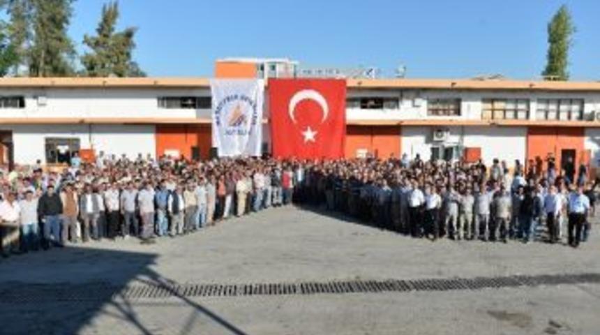 Muratpaşa Belediyesi Çalışanlarının Maaş Ve İkramiyelerini Ödedi