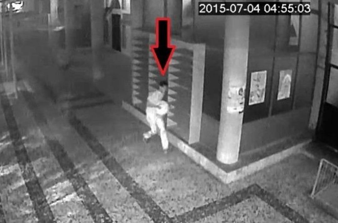 Gaziantep&rsquo;te 10 Bin Liralık Fıstık Hırsızlığı G&uuml;venlik Kamerasında