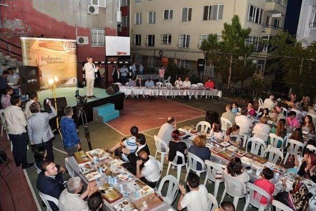 Cihangir Mahallesi Sokak İftarında Buluştu