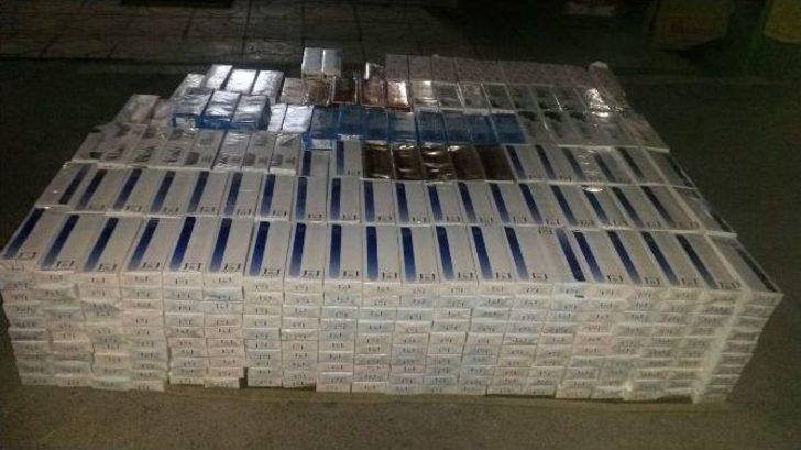 Jandarma 11 Bin 500 Paket Sigara Yakaladı