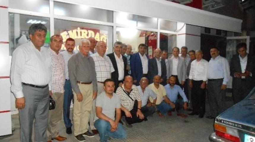 Mhp Milletvekili İzzet Y&ouml;nter Emirdağlılarla İftar Yaptı