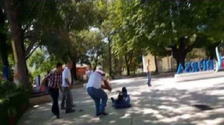Moment Turkish Man Kills Wounded Foe Near Ottoman Shrine