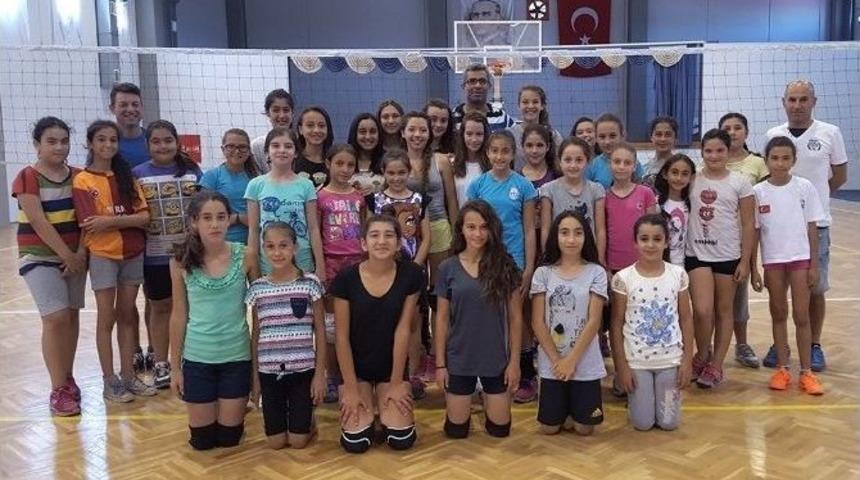 Fo&ccedil;alı Gen&ccedil;ler Spor Mevsimini Yaşıyor