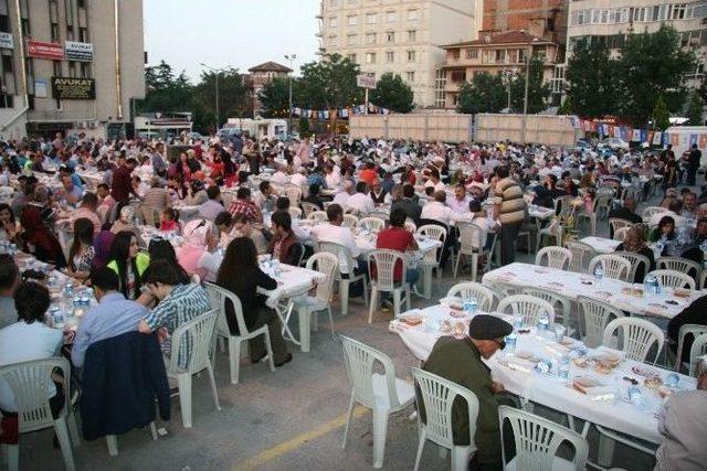 Ak Parti Genel Başkan Danışmanı Elitaş: “koalisyon Kurmaktan, Hükümet Ortağı Olmaktan Kaçan Yanlış Yapar”