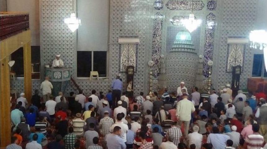 &ldquo;evliyalar Diyarı&rdquo;nda Kadir Gecesi Sevinci