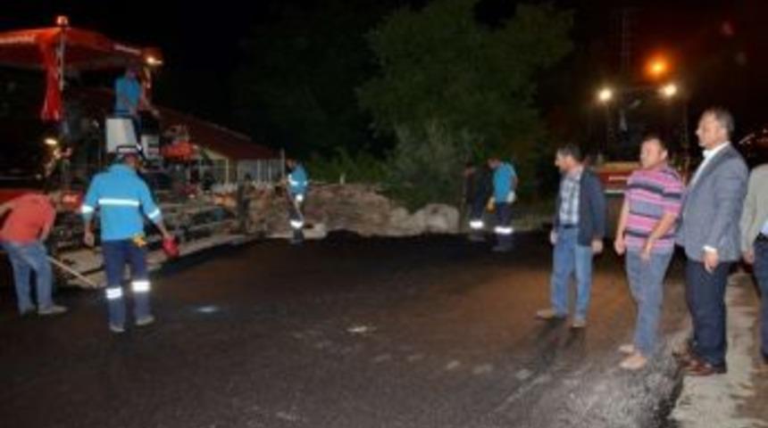 Suluova&rsquo;da Eymir Caddesi Asfaltlanıyor