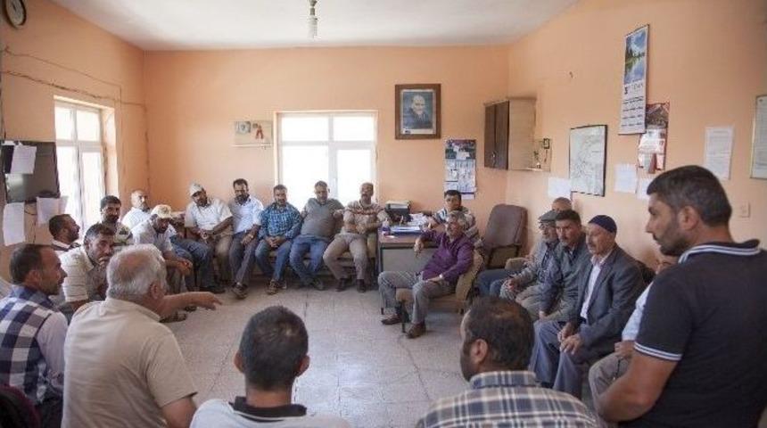 Elektrik Kesintileri &Ccedil;ift&ccedil;ileri &Ccedil;ileden &Ccedil;ıkarttı