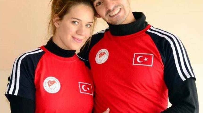 Alisa- Alper &Ccedil;ifti: Biz Birbirimize Değil, Buza Aşığız