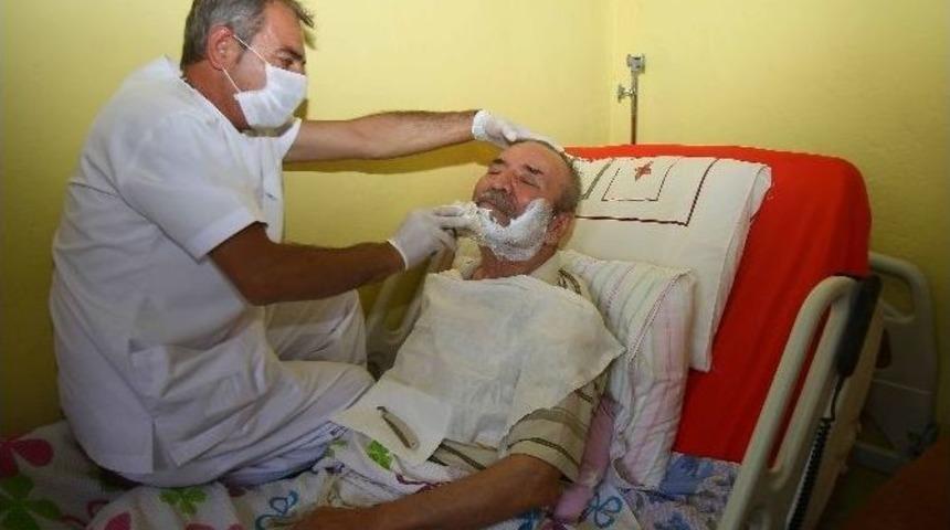 Bayram &Ouml;ncesi Engellileri Sevindiren Hizmet