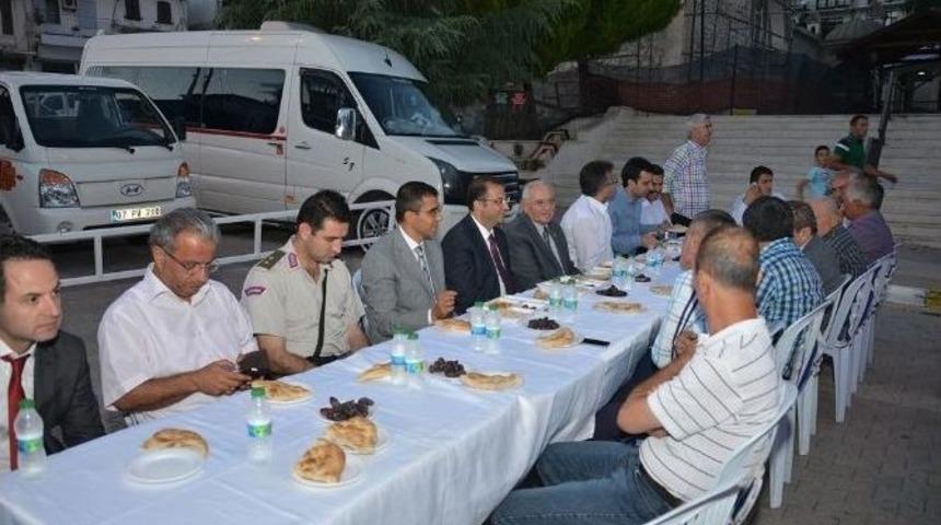 Bakan G&ouml;n&uuml;l, Antalya&rsquo;da