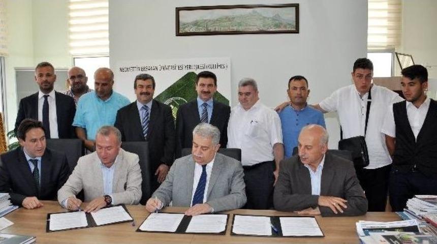 &ldquo;elmis 2016 Uluslararası &Ouml;zel Eğitim Kongresi&rdquo; İşbirliği Protokol&uuml; İmzalandı