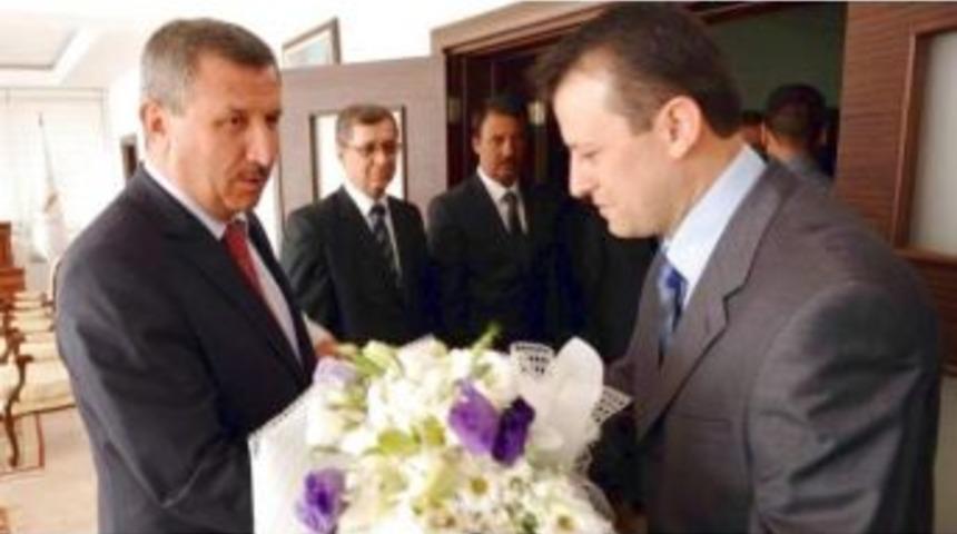 Halk Ve Protokol Bayramlaşması Ulu Camii&rsquo;nde