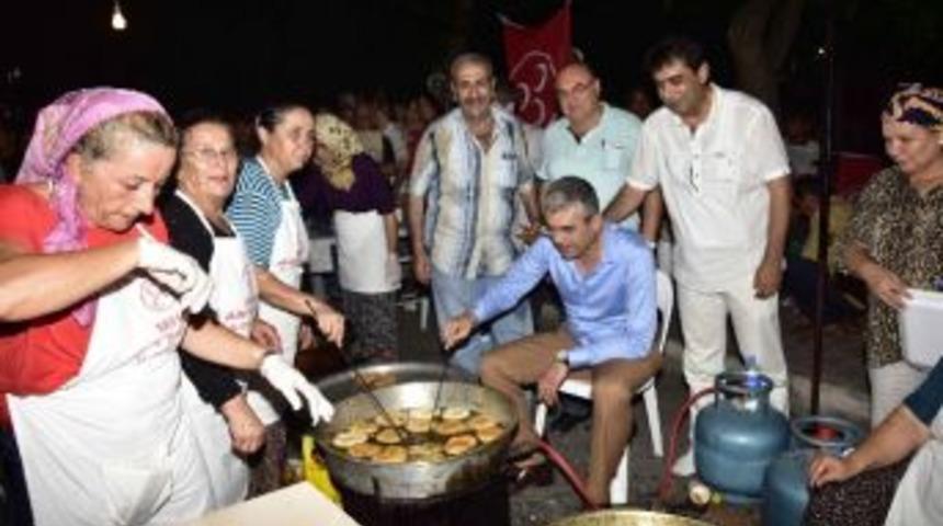 Mhp Kadir Gecesi&rsquo;nde Pişi Dağıttı