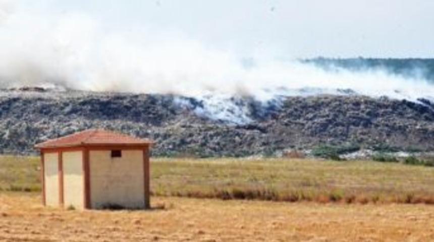 Bandırma &Ccedil;&ouml;pl&uuml;ğ&uuml; Yanmaya Devam Ediyor