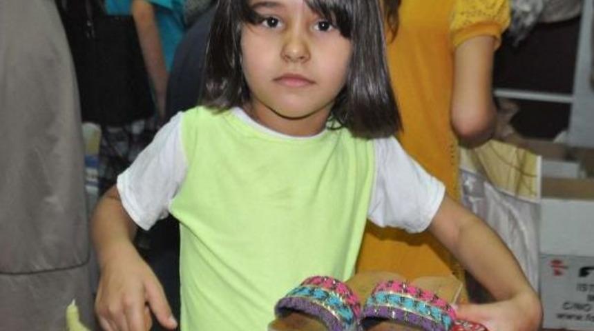 Adıyaman'da 500 Yetim Ve &Ouml;ks&uuml;ze Bayramlık