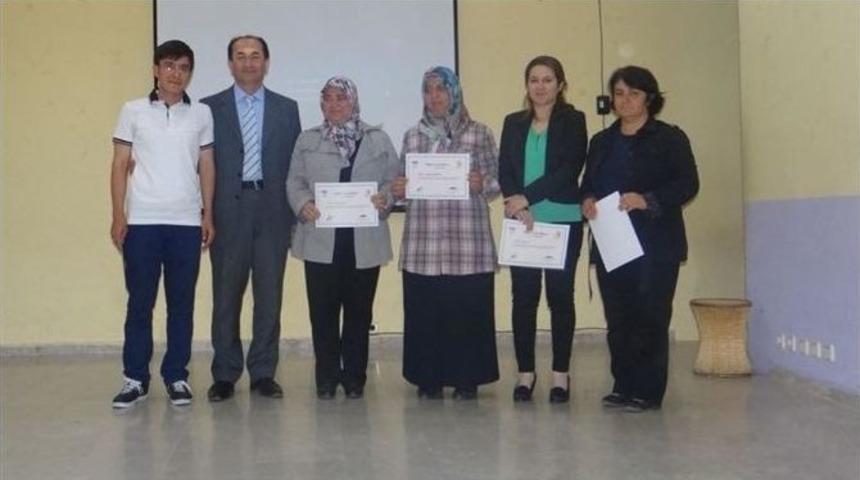 Isparta&rsquo;da 142 Aile Eğiticisi Var