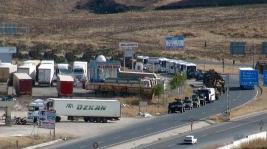 Şırnak'ta 100 Ara&ccedil;lık Askeri Sevkiyat