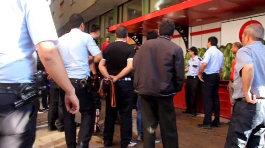 Erzurum&rsquo;da İftar &Ouml;ncesi Karpuz Kavgası: 6 Yaralı