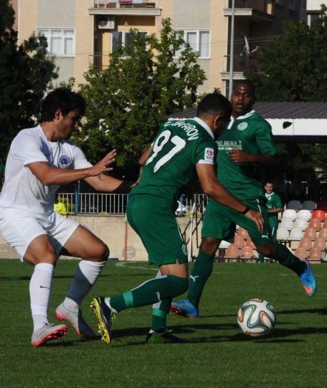 Kasımpaşaspor: 2  Hazar Lemkeran: 0