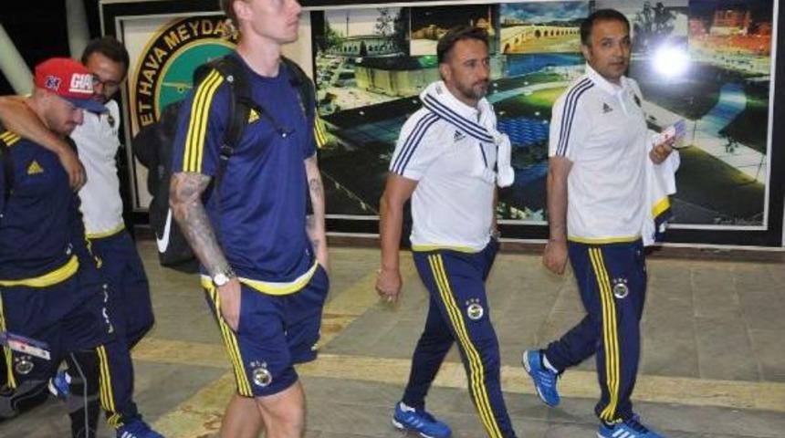 Fenerbah&ccedil;e Kafilesi İstanbul'a Gitti