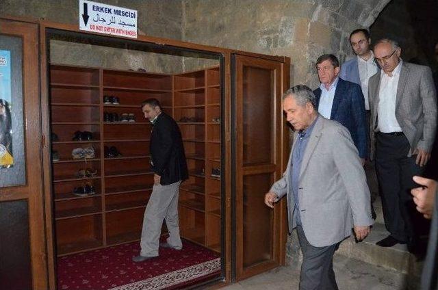 Başbakan Yardımcısı Bülent Arınç Trabzon’da