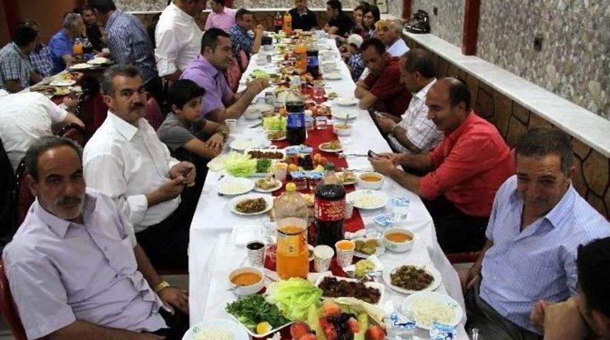 Hastane Y&ouml;netiminden Kurum Amirlerine İftar