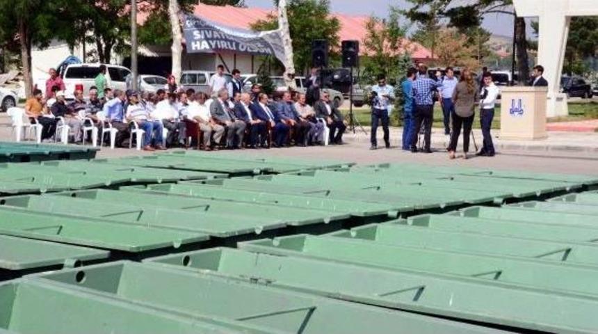 Erzurum'da Meralara 200 Sulak Dağıtıldı