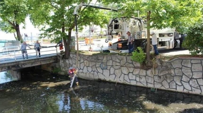 Dere Yatağındaki Atıklar Vidanj&ouml;rle Temizlendi