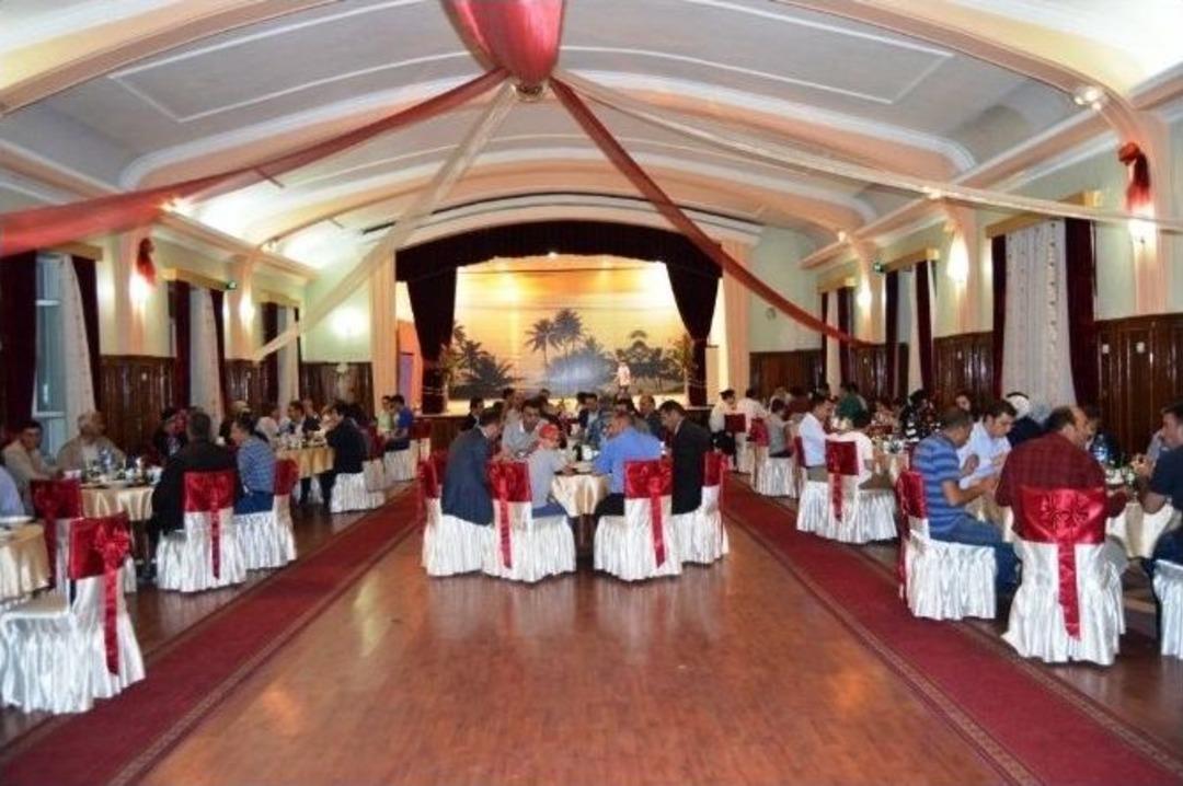 Aziziye&rsquo;de Daire Amirleri Ve Kaymakamlık Personeline İftar Programı