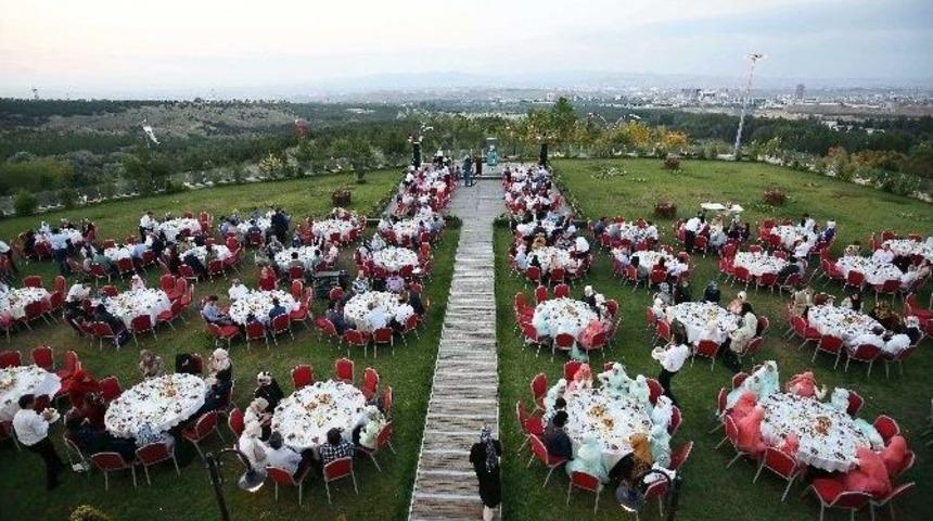 Tdv Kagem İyilik Sofrası&rsquo;nda Suriyeli &Ouml;ğrencileri Ağırladı