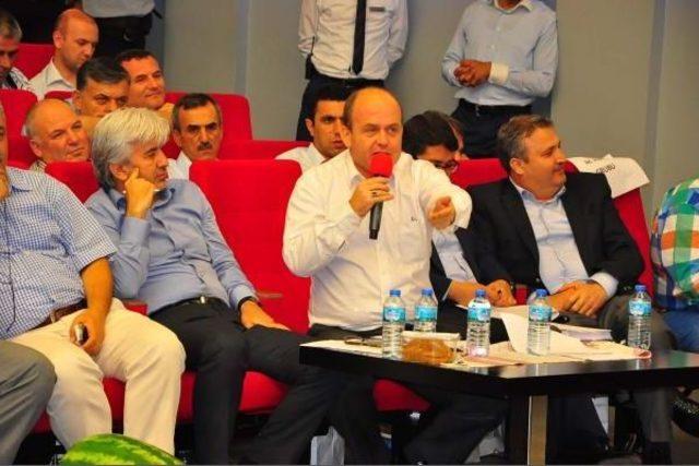 Manisa Büyükşehir Belediye Meclisi'nde Gergin Toplantı