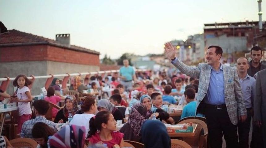Komşu İftarları Kardeşliği Zirveye Taşıdı