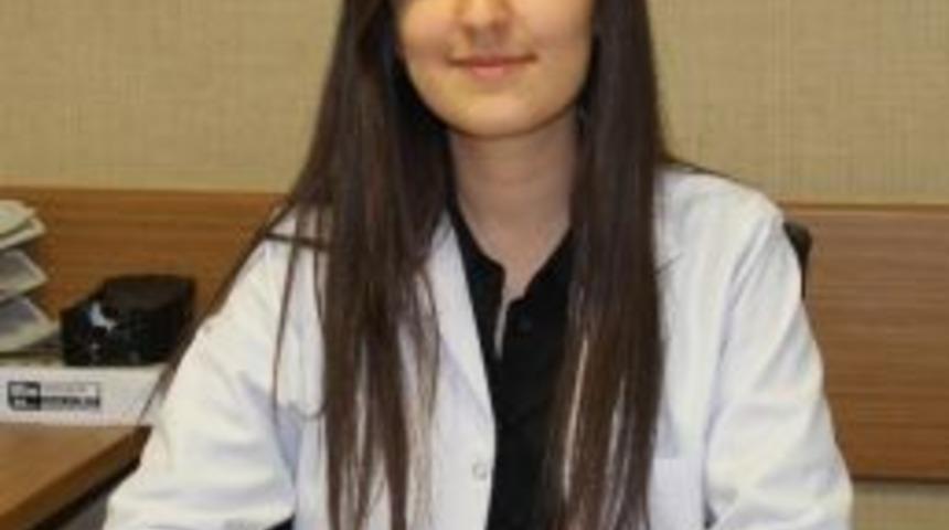 Bayramda Tatlı Ve Şekere Dikkat