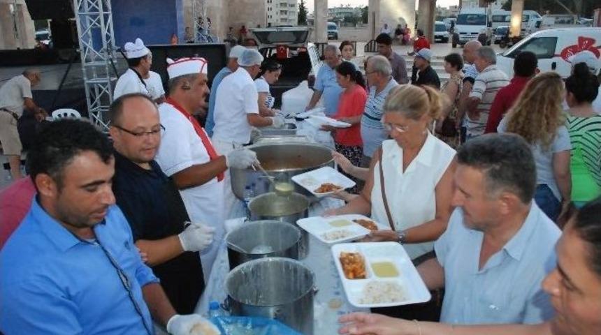 Didim Belediyesi&rsquo;nin İftar Yemekleri Sona Erdi