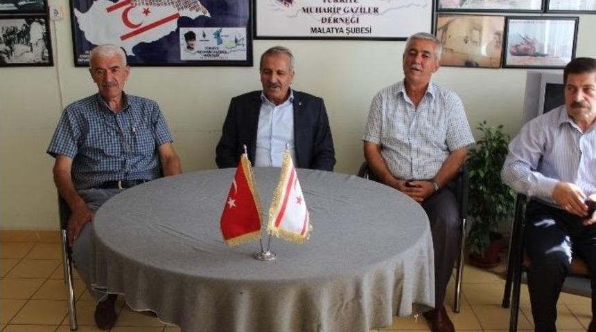 Şahin T&uuml;rkiye Muharip Gaziler Derneğini Ziyaret Etti