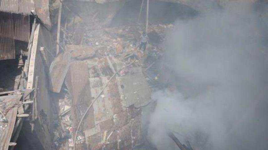 Hurdalıkta &Ccedil;ıkan Yangın Korkuttu