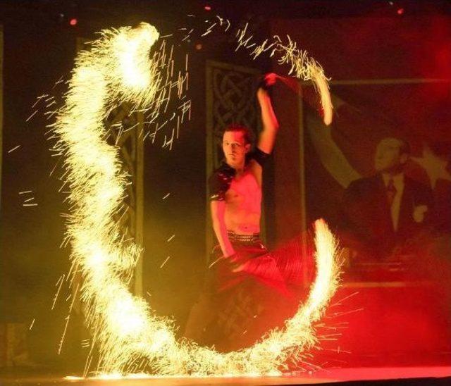 Professional Dance Shows Spreading In Resort Provinces