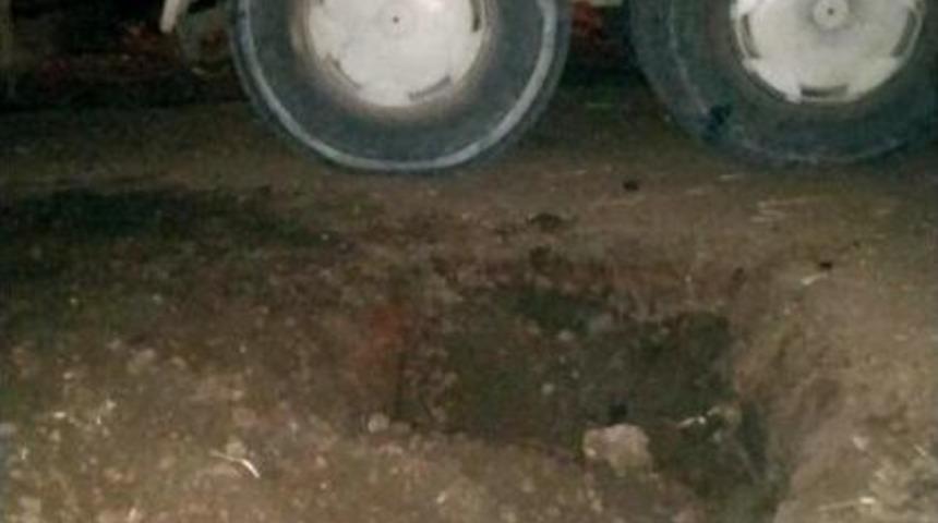 Botaş Boru Hattına Petrol Çalmak Için Kelepçe Takmışlar