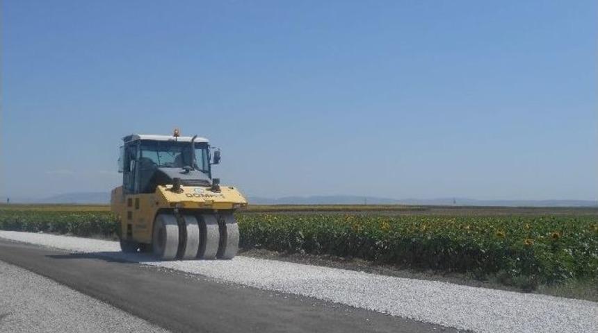 B&uuml;y&uuml;kşehirden Yol Bakım &Ccedil;alışmalarında Bayram Seferberliği