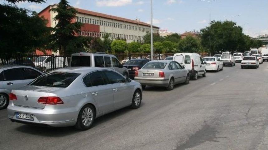 Yozgat&rsquo;ta Bayram Trafiği İstanbul&rsquo;u Aratmıyor