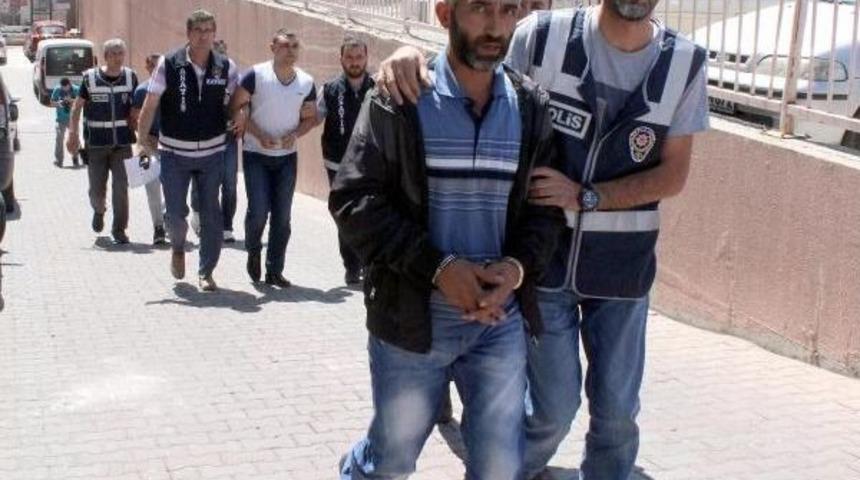 Besici Cinayetinde 2 Yıl Sonra 4 G&ouml;zaltı- Yeniden