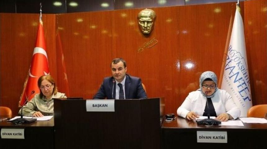 Gaziantep&rsquo;te Yeni Bina Yapanlar 10 Adet Ağa&ccedil; Dikecek