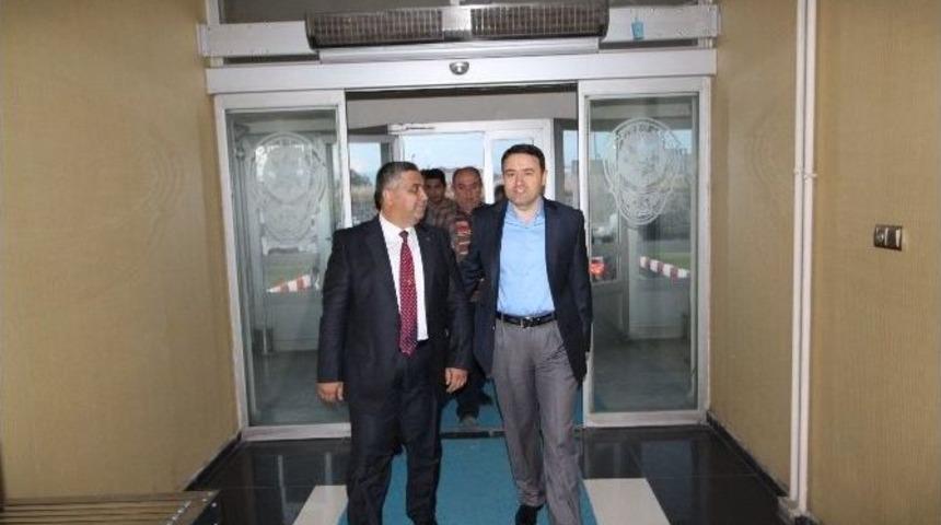 İl Jandarma Komutanı Temel&rsquo;e Veda Yemeği