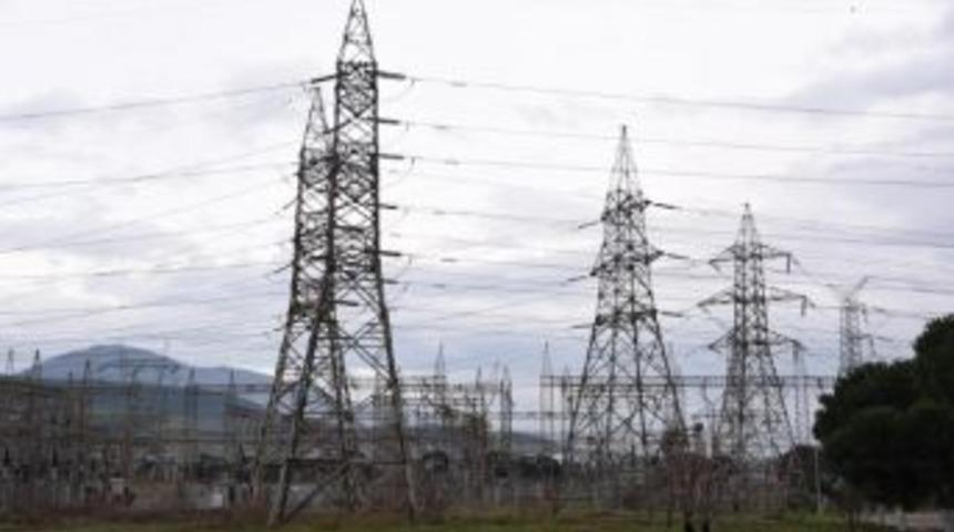 Aliağa&rsquo;da &Uuml;&ccedil; G&uuml;nl&uuml;k Elektrik Kesintisi