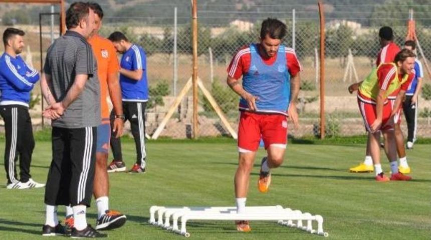 Medicana Sivasspor'da Yeni Sezon Hazırlıkları S&uuml;r&uuml;yor