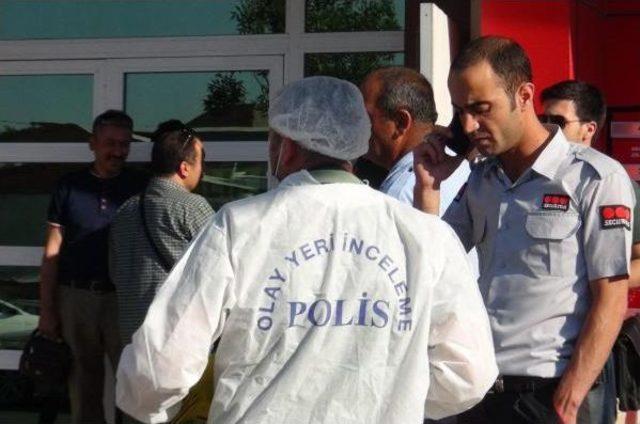 Bomba Süslü Margarin Ve Kuru Sıkı Tabancayla Banka Soymak Isterken Yakalandı