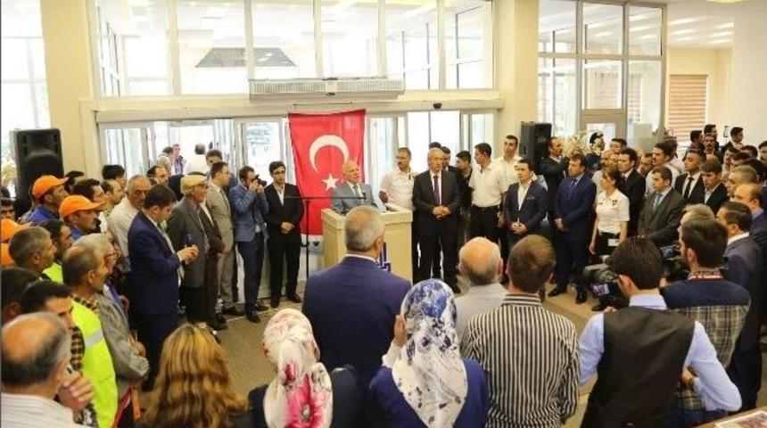 Başkan Sekmen, Personeliyle Bayramlaştı