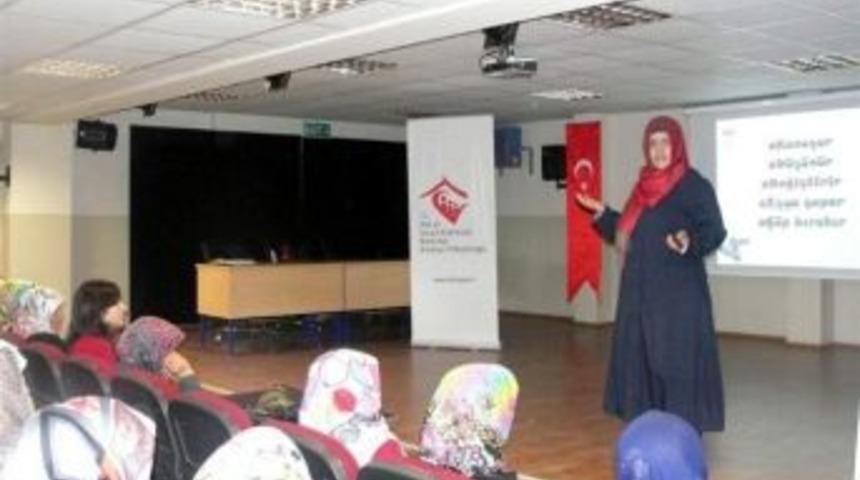 K&uuml;tahya&rsquo;da 6 Ayda 2 Bin 824 Kişiye Aile Eğitimi
