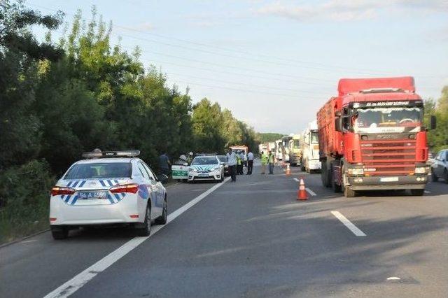 Tem Otoyolunda Zincirleme Trafik Kazası: 1 Yaralı