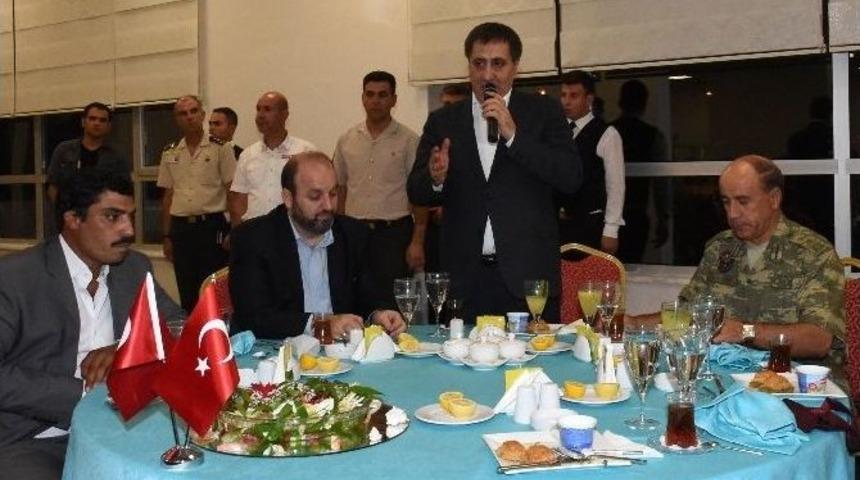 Vali K&uuml;&ccedil;&uuml;k, K&ouml;y Korucularıyla Buluştu